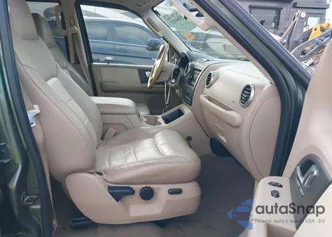 2003 Ford Expedition Eddie Bauer z USA, uszkodzony, nr VIN 1FMPU17L33LB84437